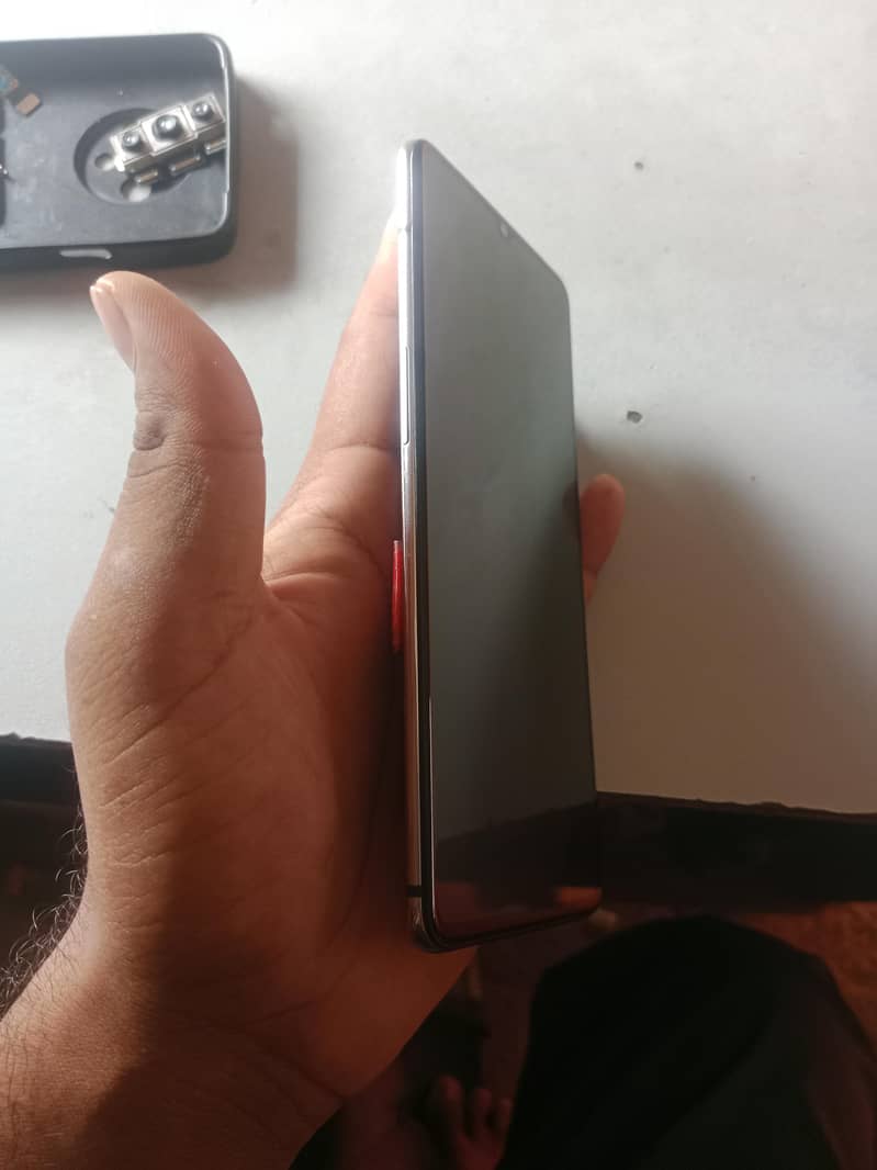 One Plus 7t 2