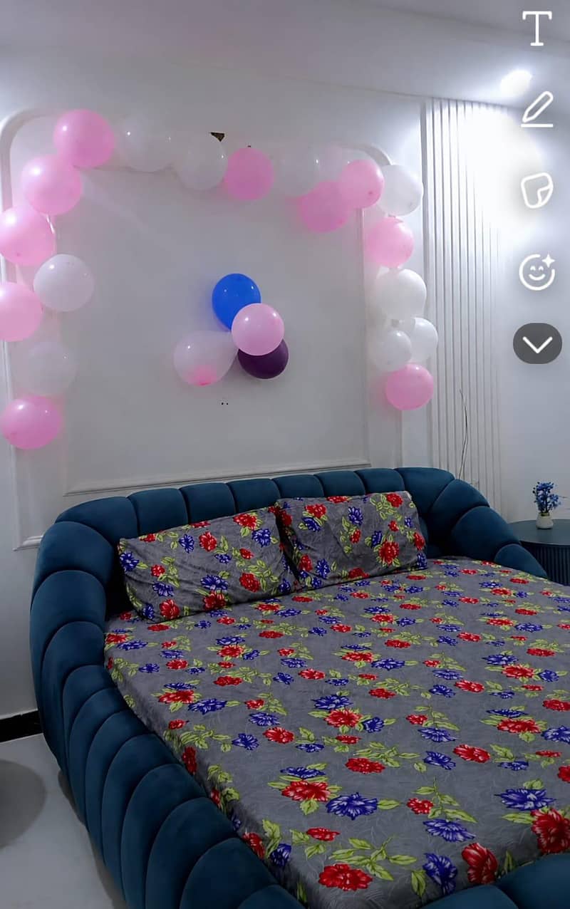 Bed with 2 side table 1