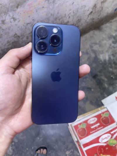 Apple iPhone 15 Pro blue titanium 128gb 4 month sim time airitgh
