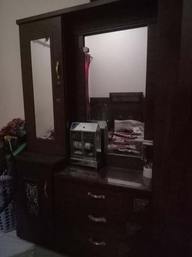 dressing table for selling 0