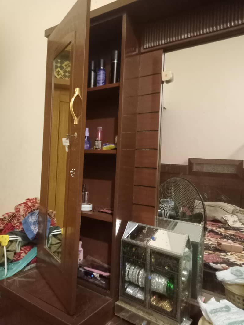 dressing table for selling 1