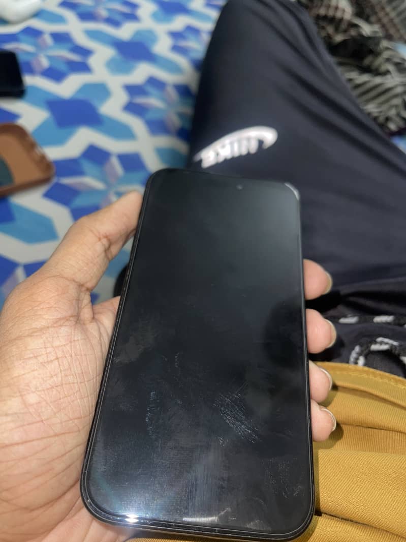 Apple iPhone 15 0