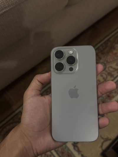 Apple iPhone 15 Pro