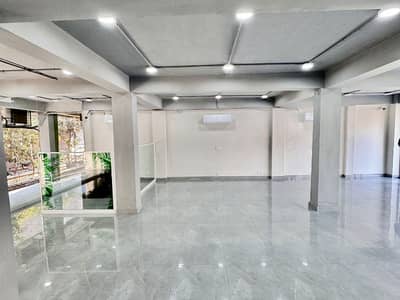 BRAND NEW OFFICE SPACE AVAILABLE FOR RENT IN PRIME LOCATION OF ISLAMABAD / Ready to Move in / Office For rent / Space For Rent