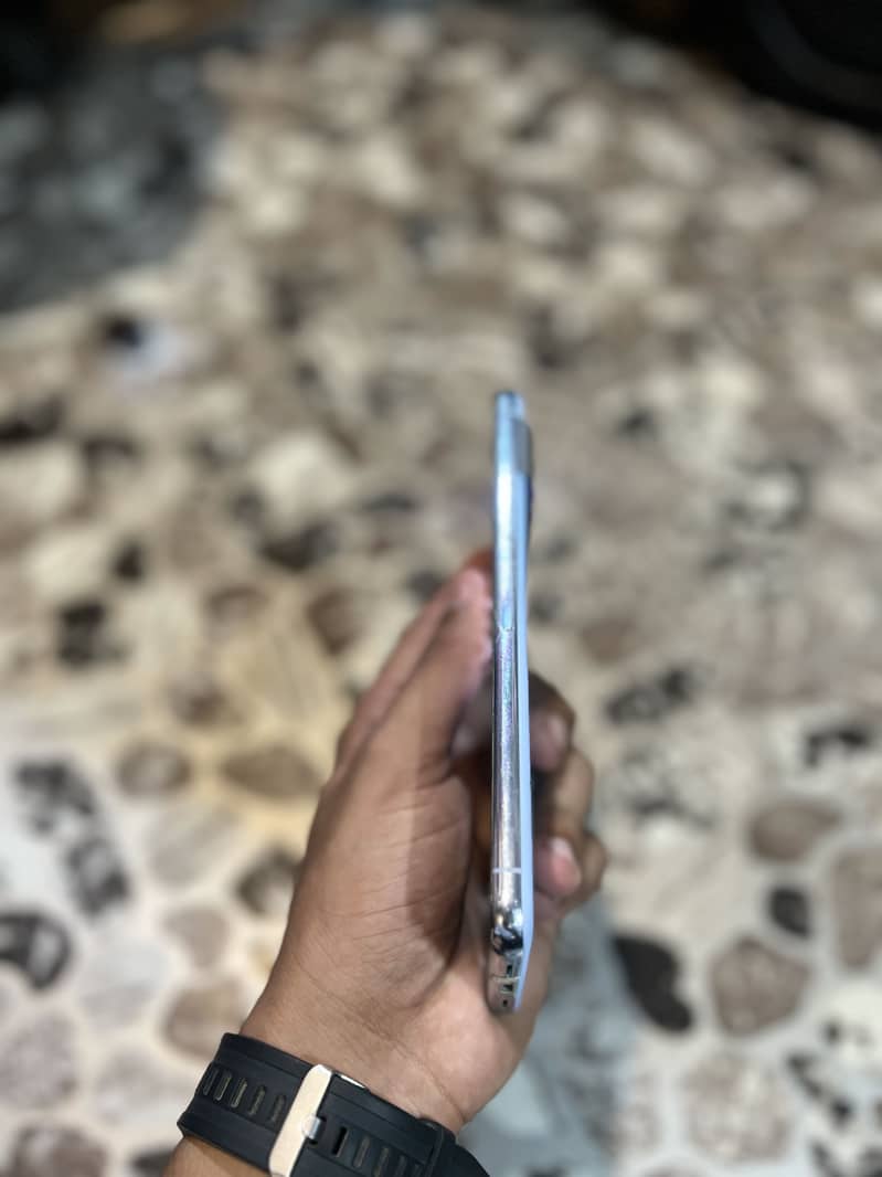 Google Pixel 8 Pro 2