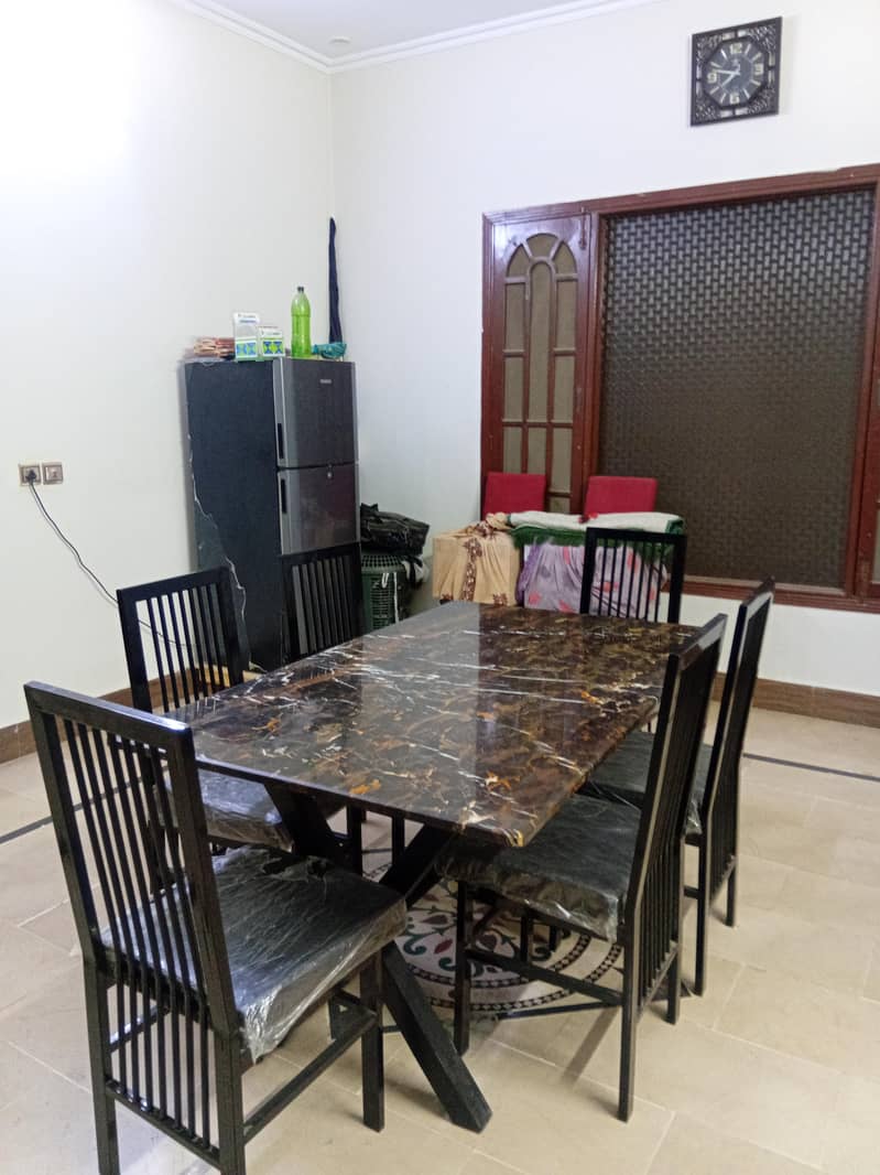 6 seater dining table 3