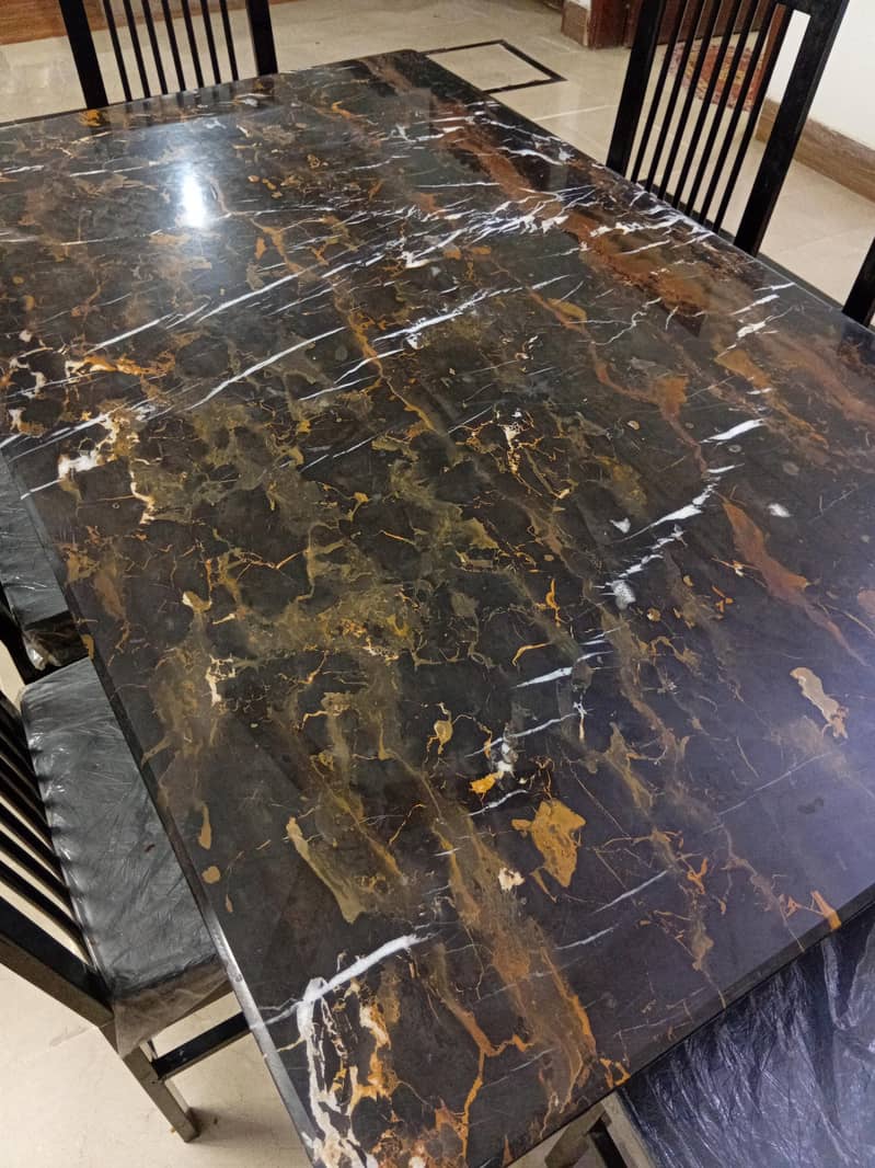 6 seater dining table 4