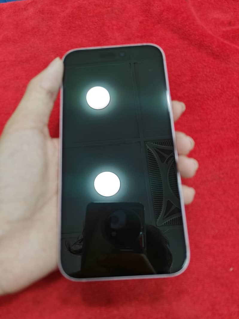 Apple iPhone 15 plus 1