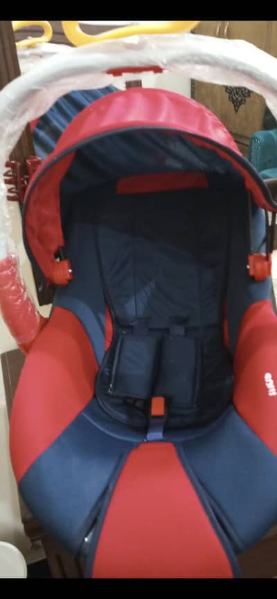 Carry cot for sell new almost