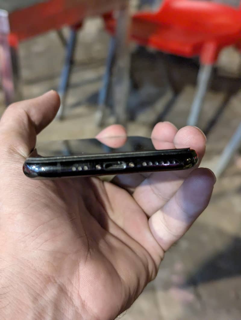 iPhone 11 Pro 3