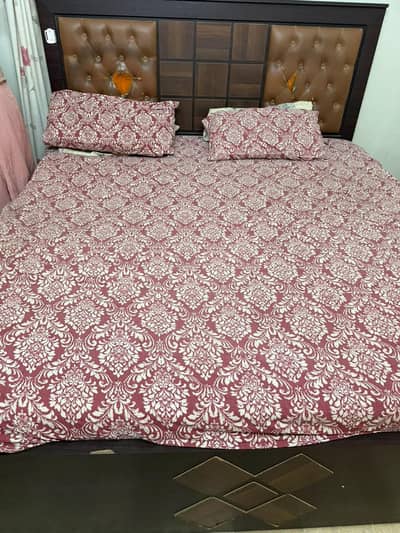 Bed for sale King size with matress and almari 2 door