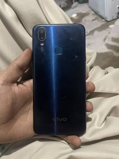 Vivo Y11