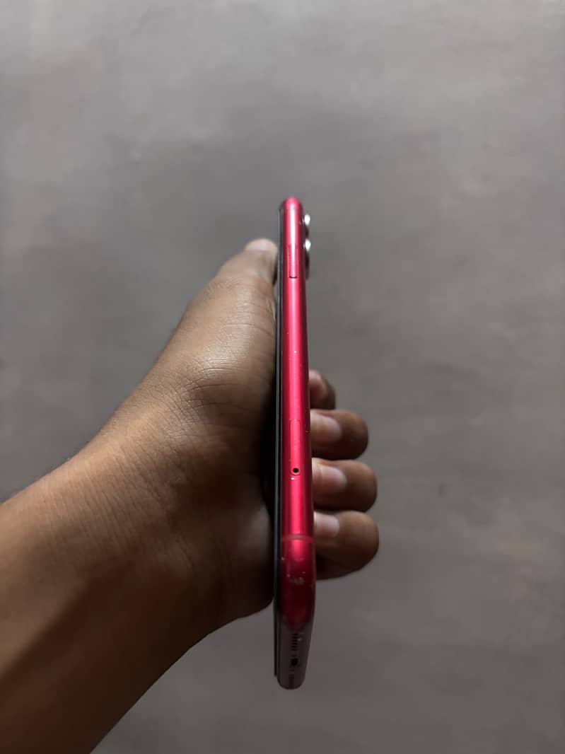 Apple iPhone 11 8