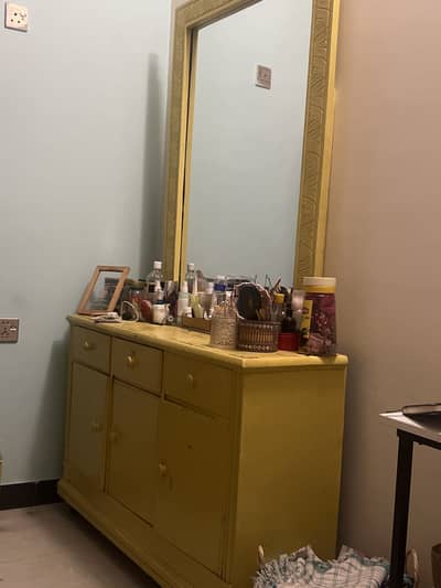 Yellow dressing table for sale