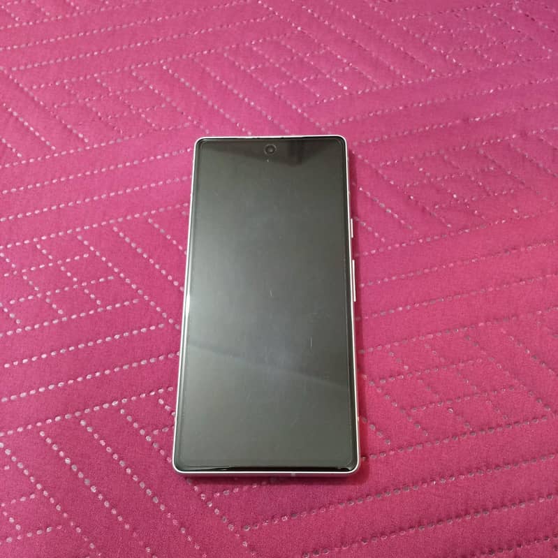 Google Pixel 7a 0