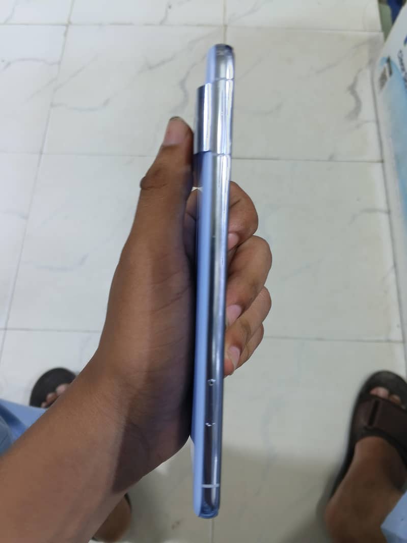 Google Pixel 8 Pro 4