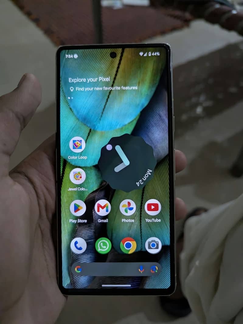 Google Pixel 7 4