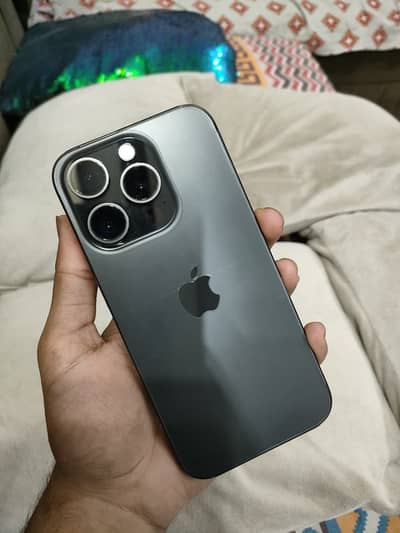 Apple iPhone 15 Pro