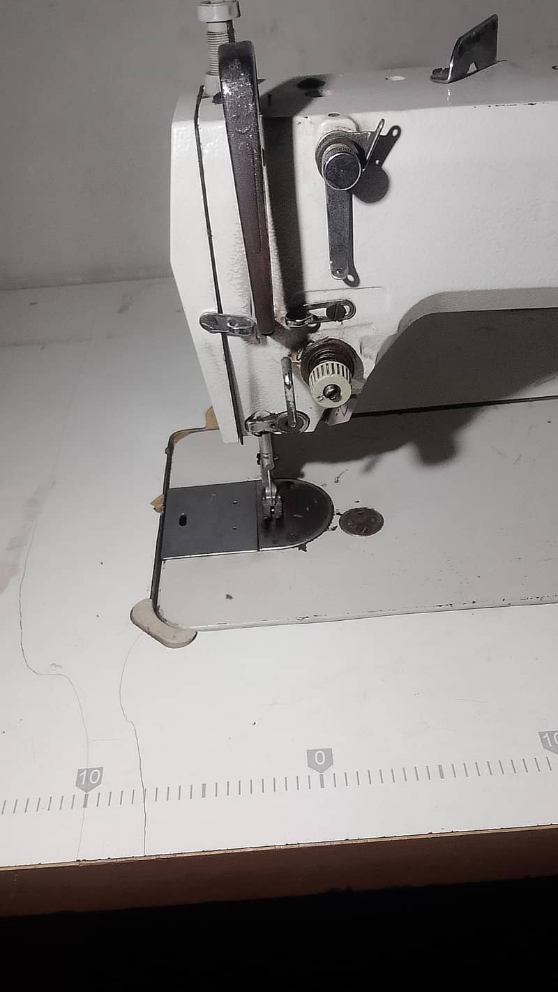 singer niddle machine 4