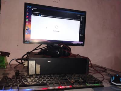 full setup gaming with headphones