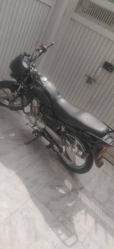 Suzuki GD 110 2017 model Multan number plate