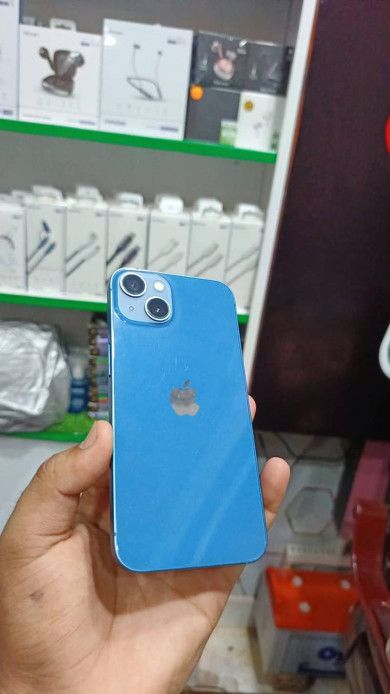 Apple iPhone 13 1