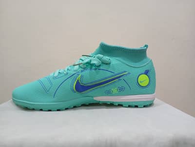 Football Shoes | Gripper Shoes | Soccer Shoes