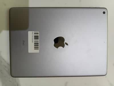 iPad 5th Gen (2017) 32GB Space Gray - 100% Original (89% Battery)
