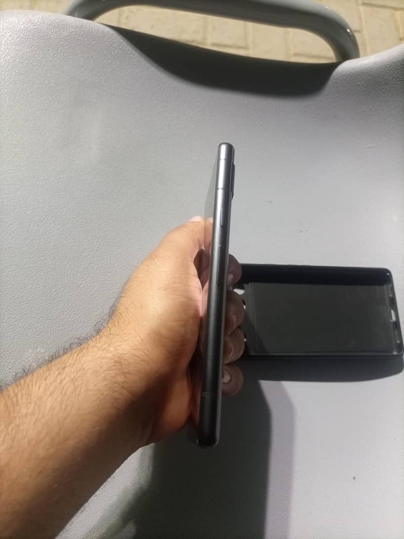 Google Pixel 7a 2