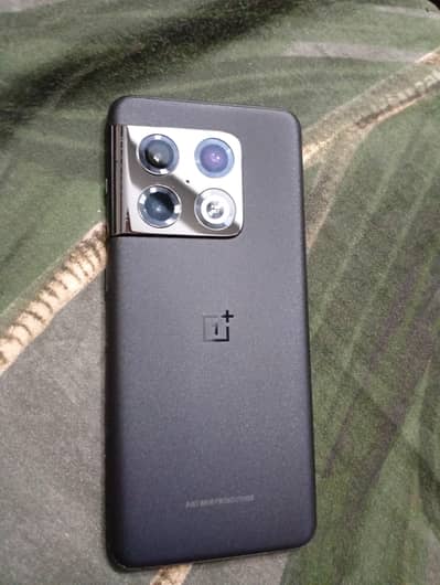 One Plus 10 Pro