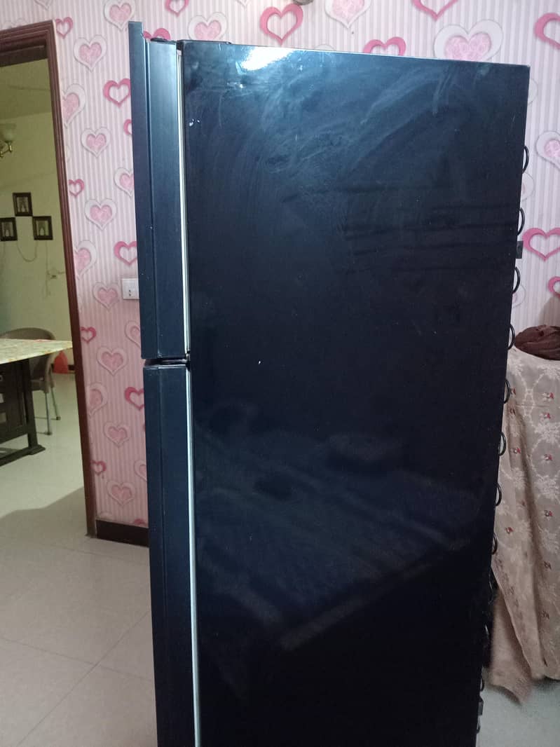 second hand fridge 1