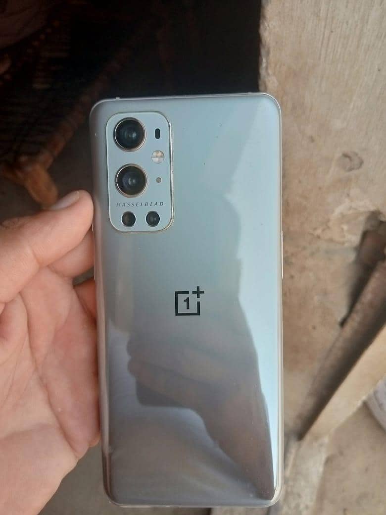 One Plus 9 Pro 1