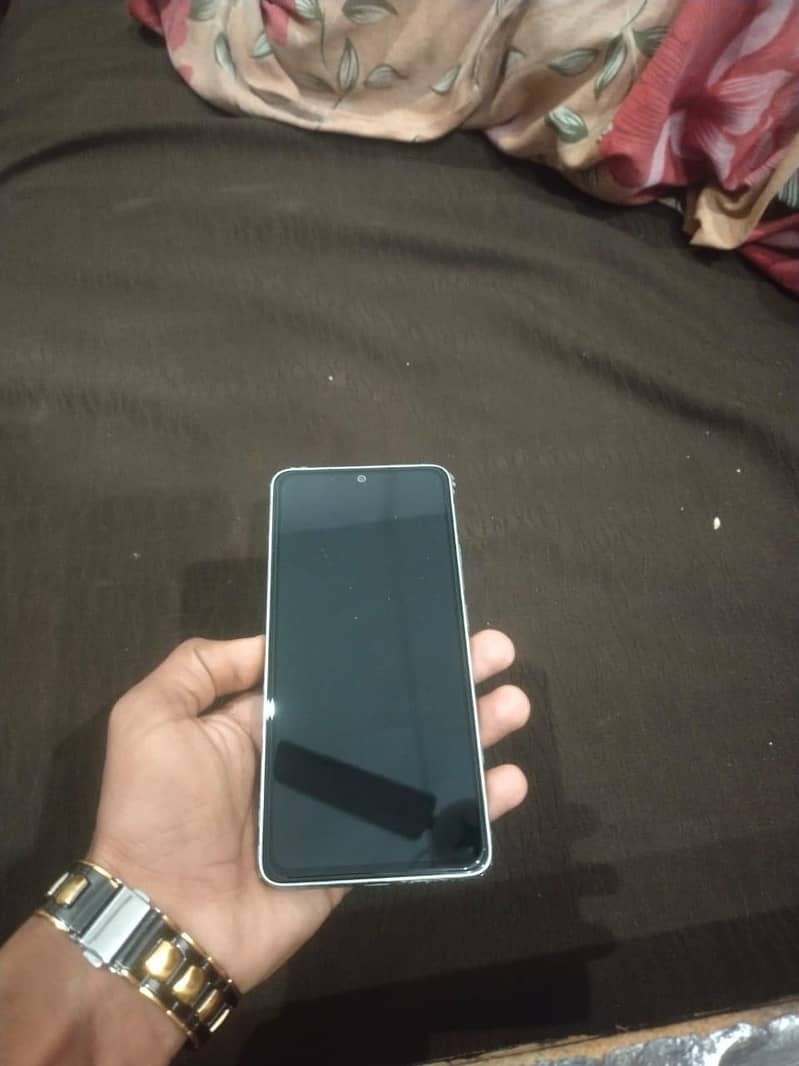 Redmi Note 13 complete box 1