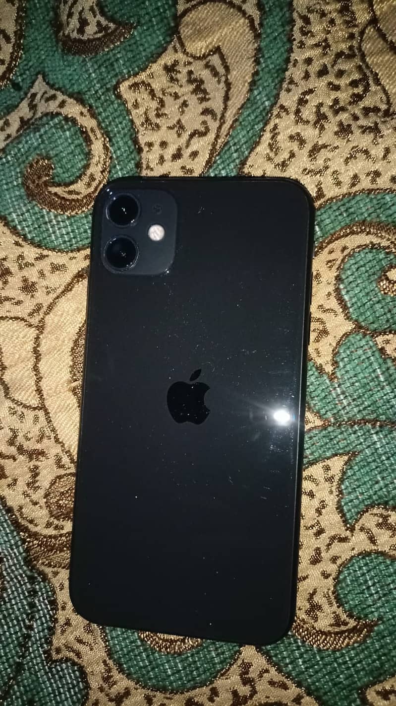 Apple iPhone 11 0
