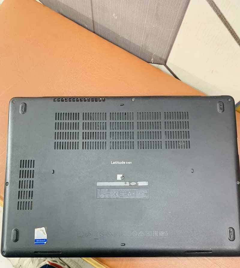 Core i5 8th generation touch screen 2
