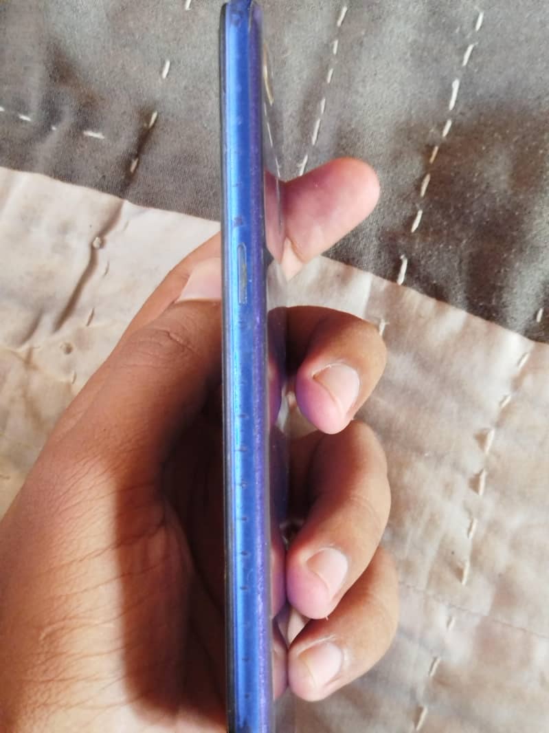 OPPO A5s 1