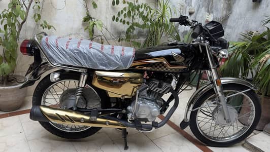 Honda 125 Gold 2024 All Punjab number 7500km Driven