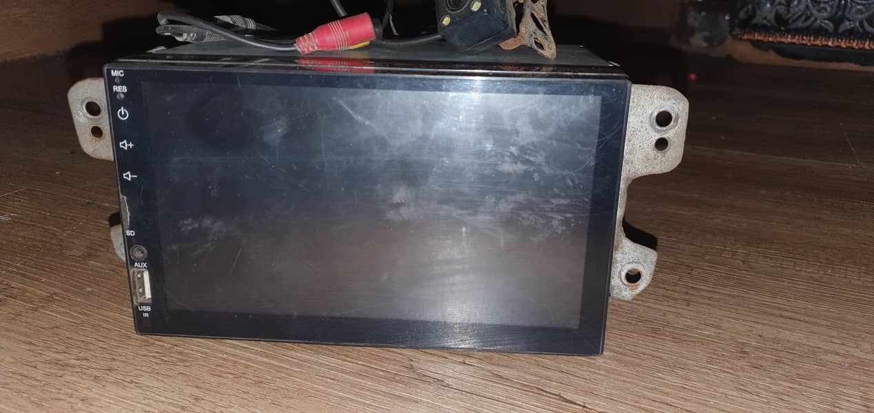 lcd speakers camera 4