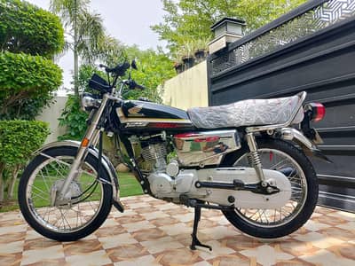 Honda CG 125 Special Silver Edition Black