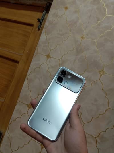 Infinix note edge