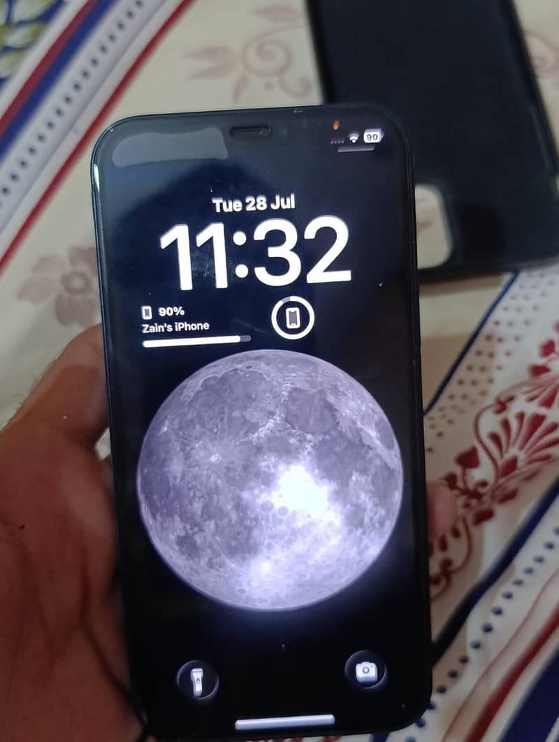 Apple iPhone 12 3