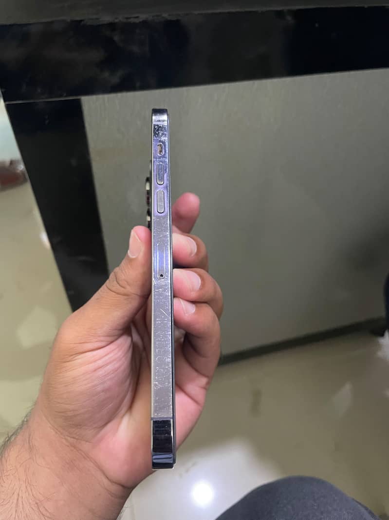 Apple iPhone 14 Pro Max 5