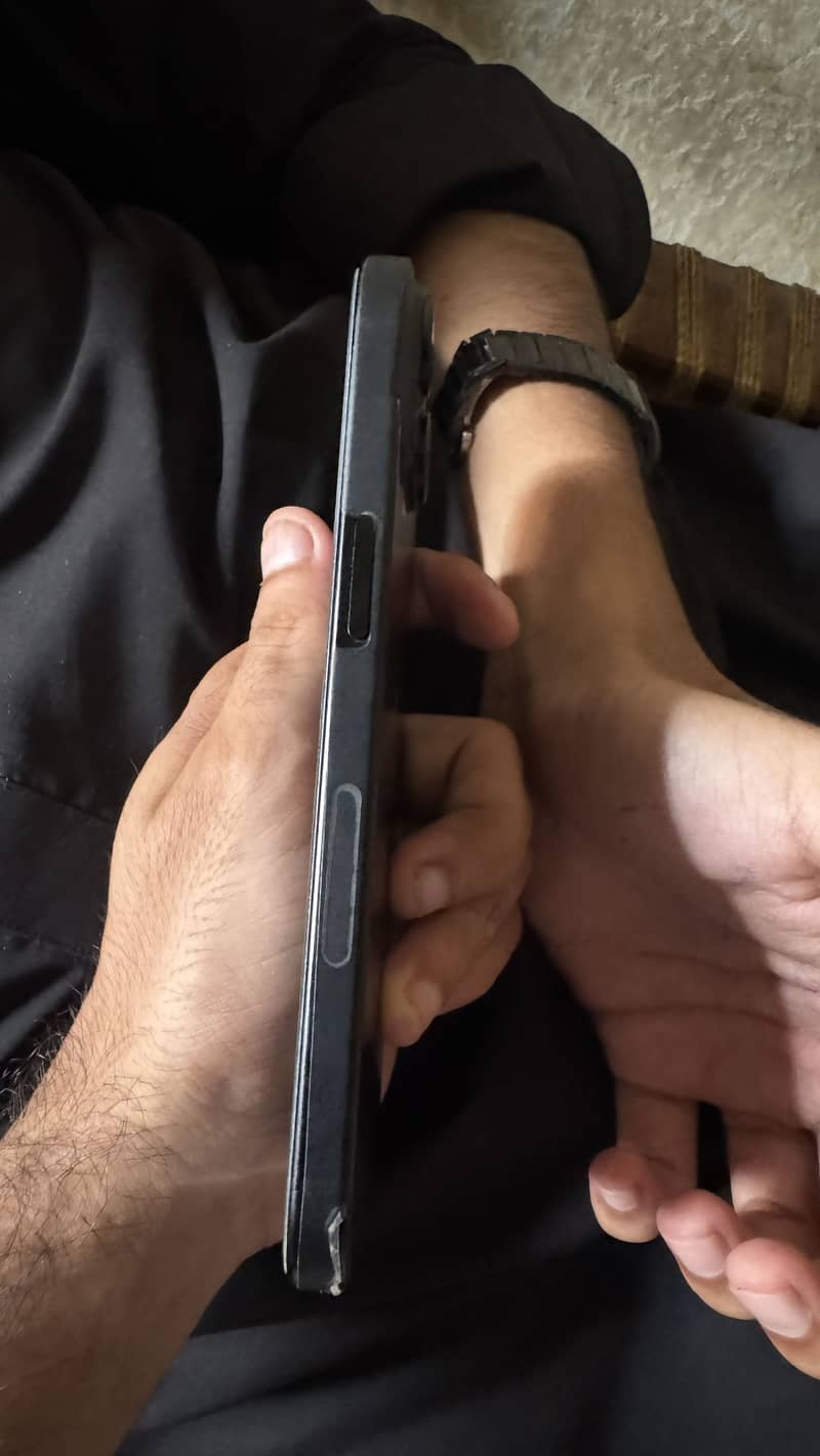 Apple iPhone 15 3