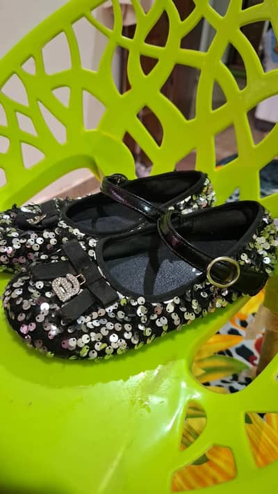 Beautiful kids shose pumps