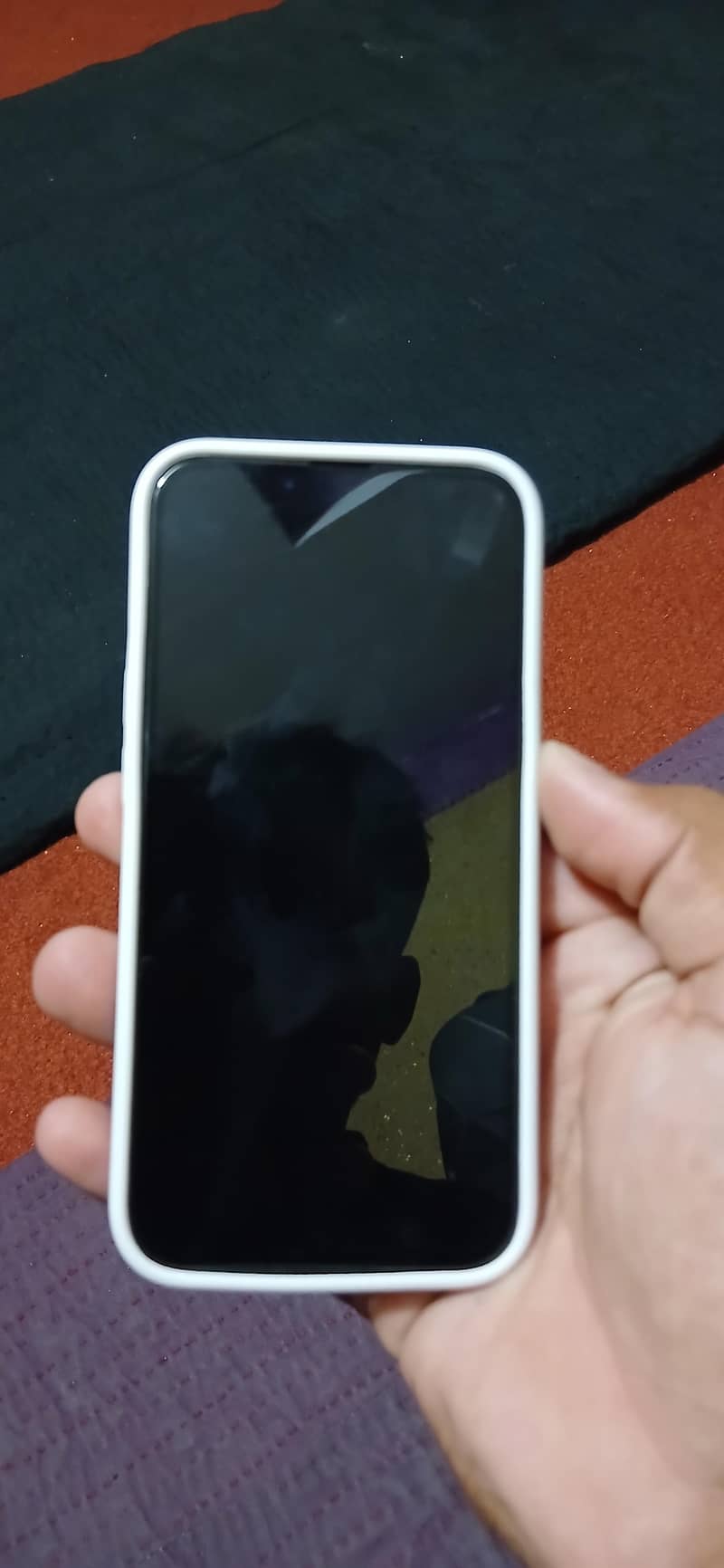 Apple iPhone 13 1