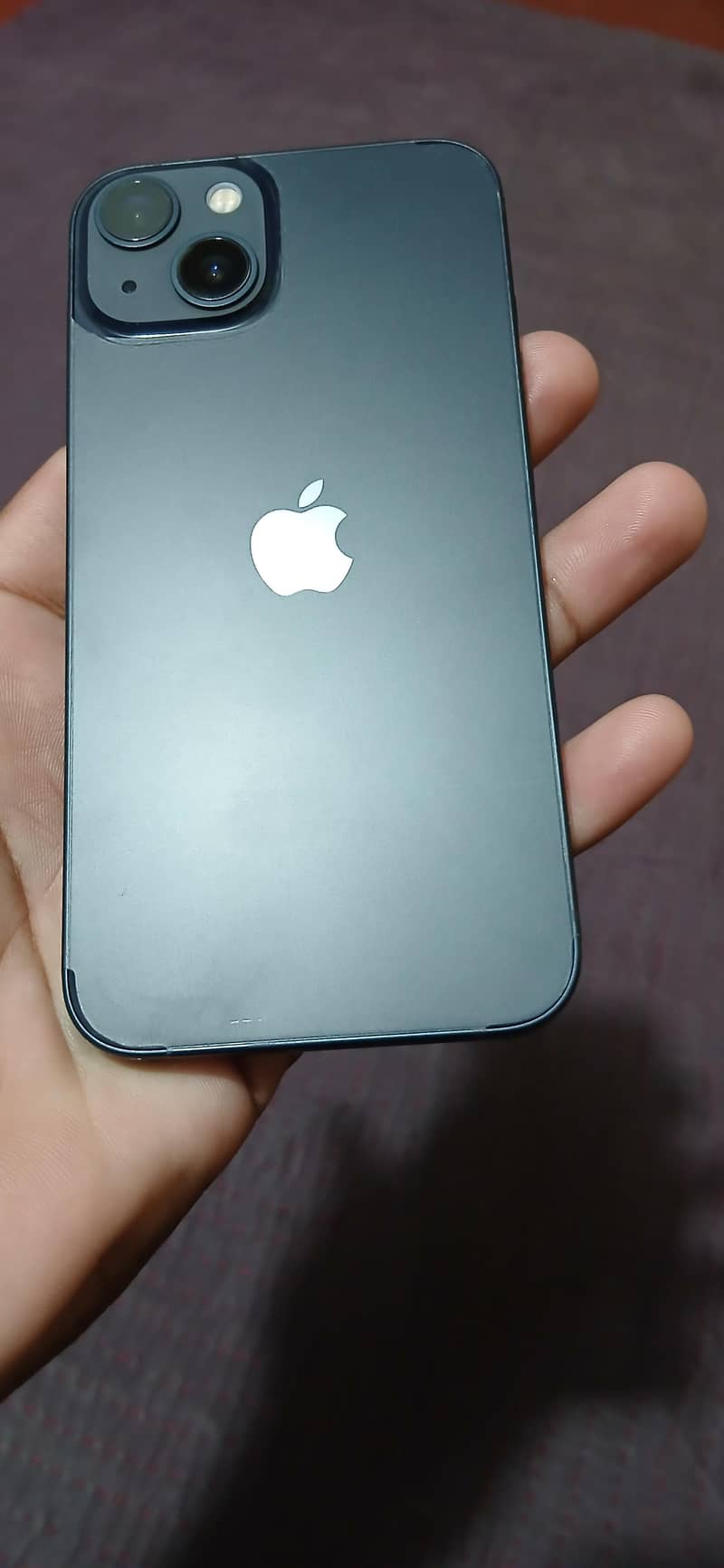 Apple iPhone 13 2