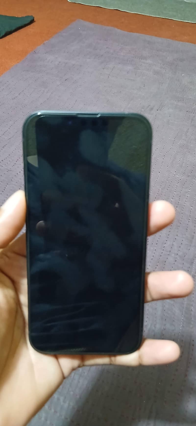 Apple iPhone 13 3