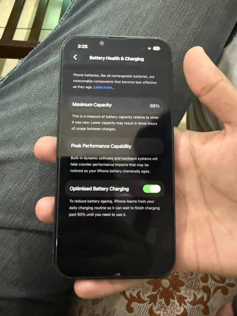 Apple iPhone 13 7