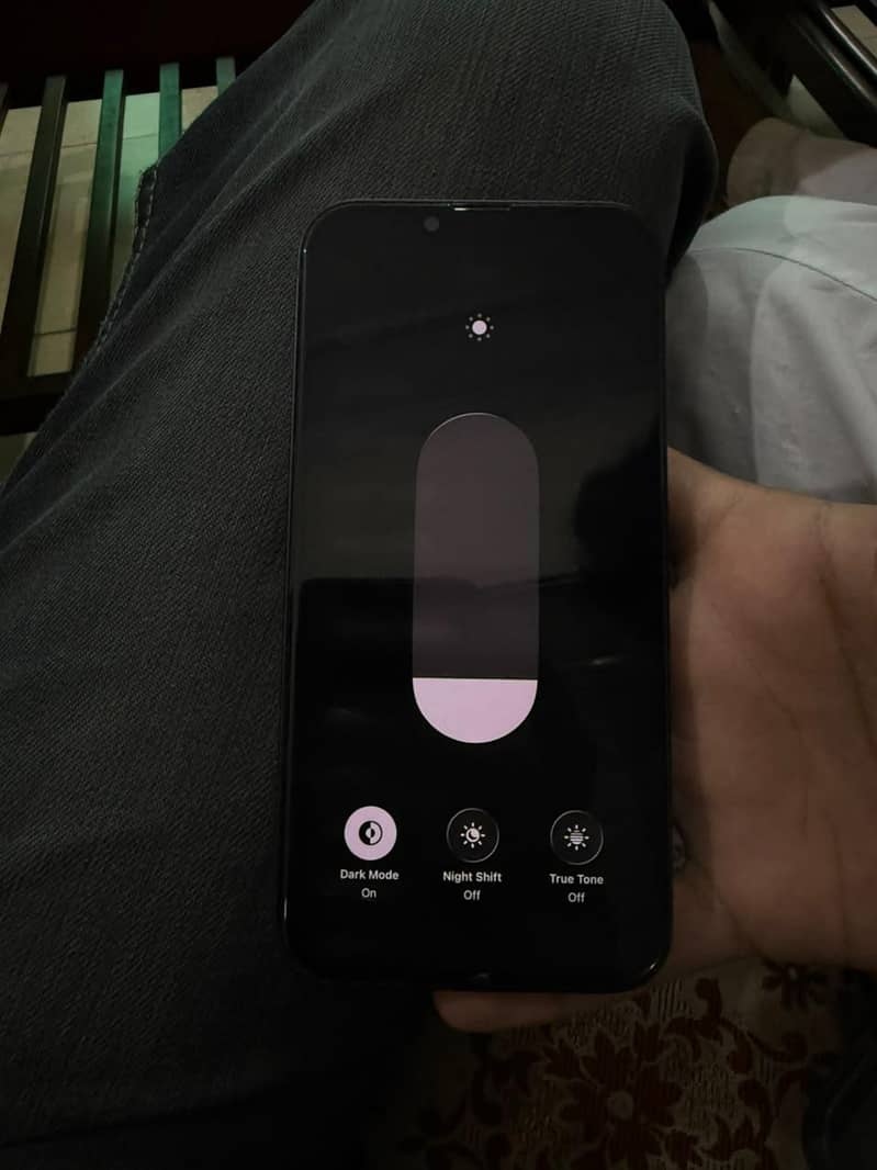 Apple iPhone 13 9