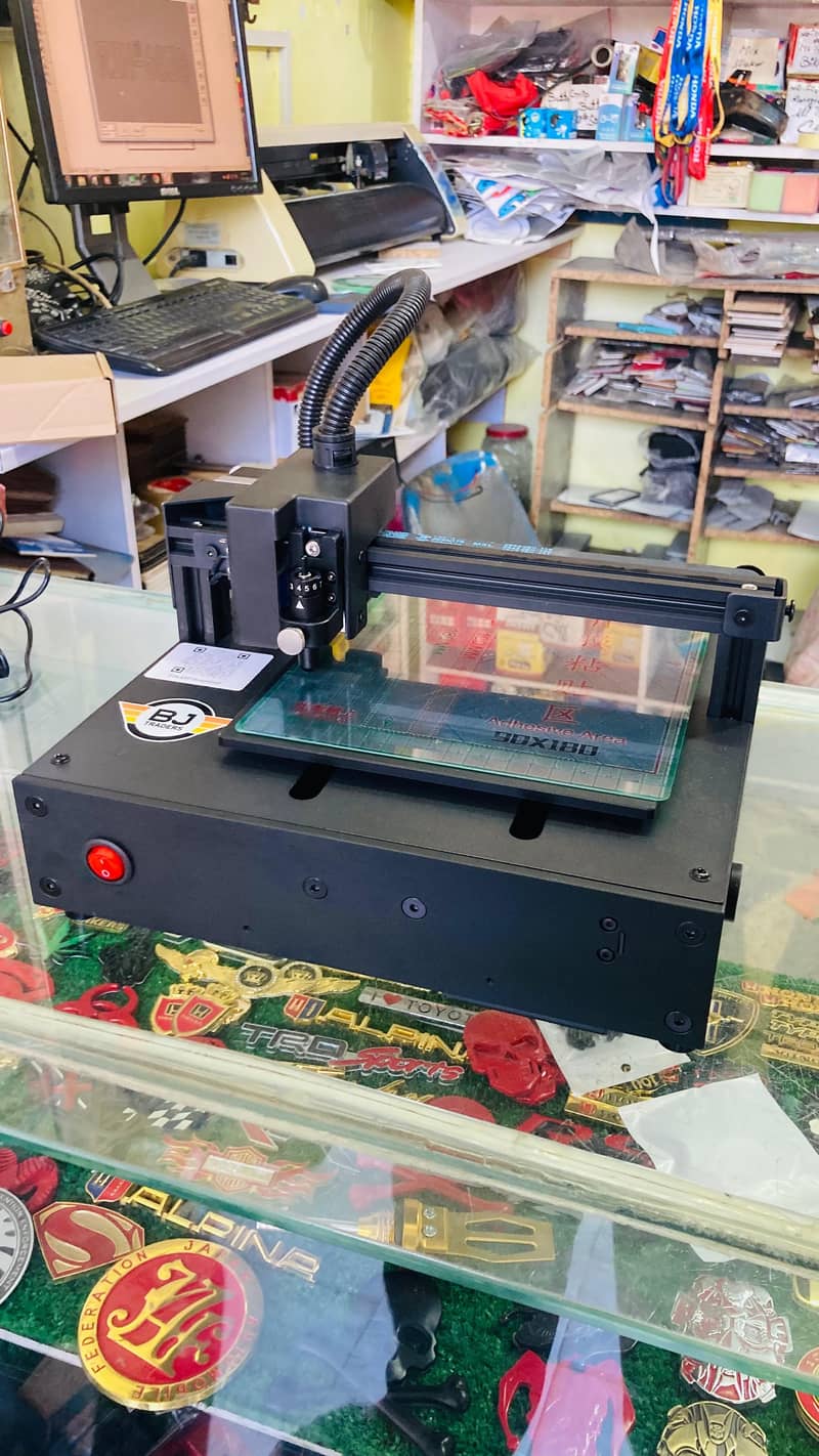 mobile skin cutting plotter 6